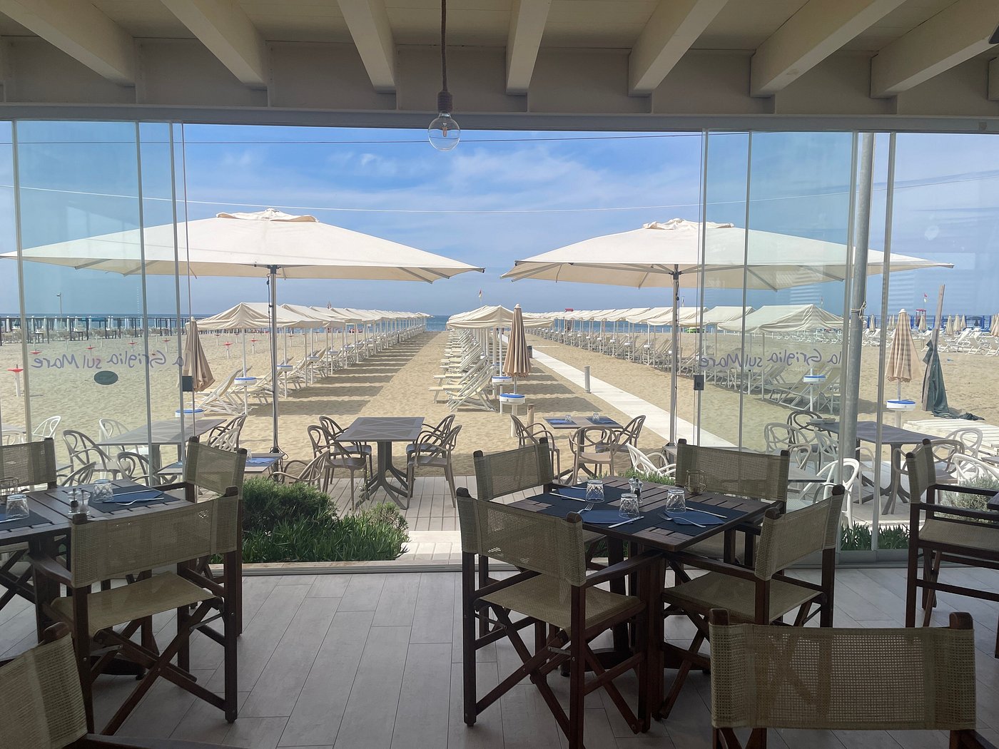 Ambiente del locale La Griglia sul Mare